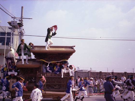 レア 岸和田祭 だんじり 下野町 ジグソーパズル 完成品 昭和レトロ 希少 レア 岸和田祭 だんじり 下野町 ジグソーパズル 完成品 昭和