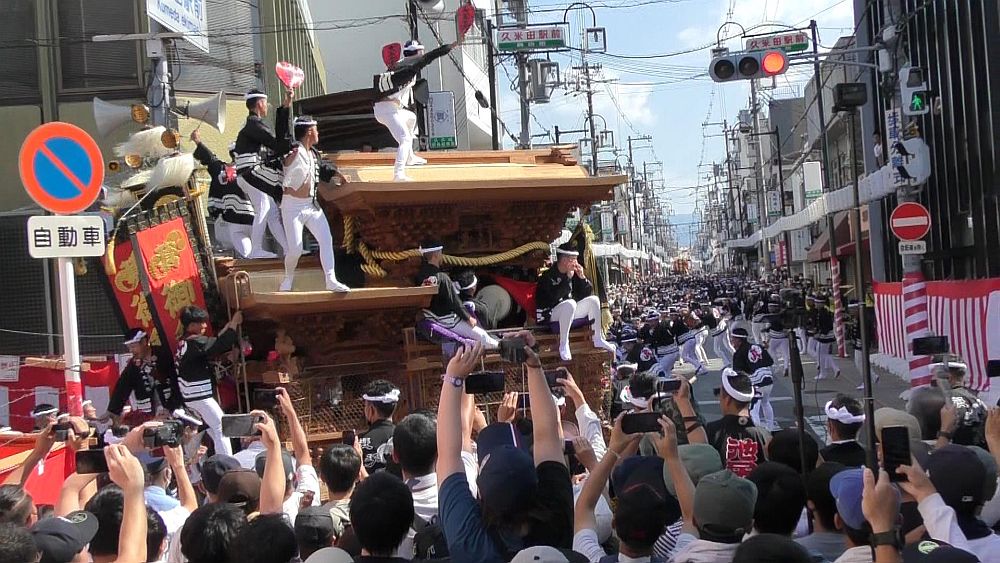 八木だんじり祭試験曳き久米田駅前